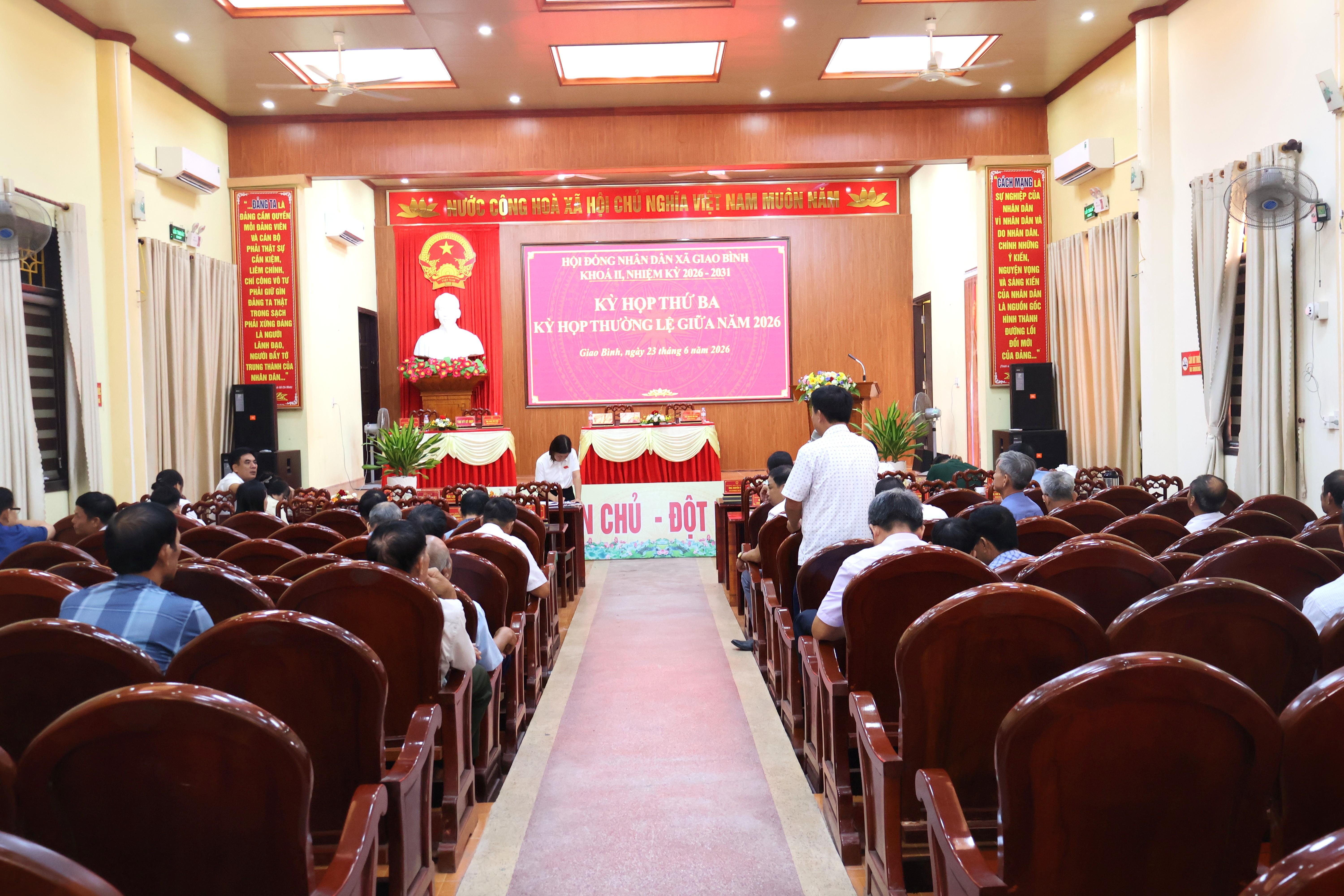 thao-luan-to-2-1782207338-232581.jpg