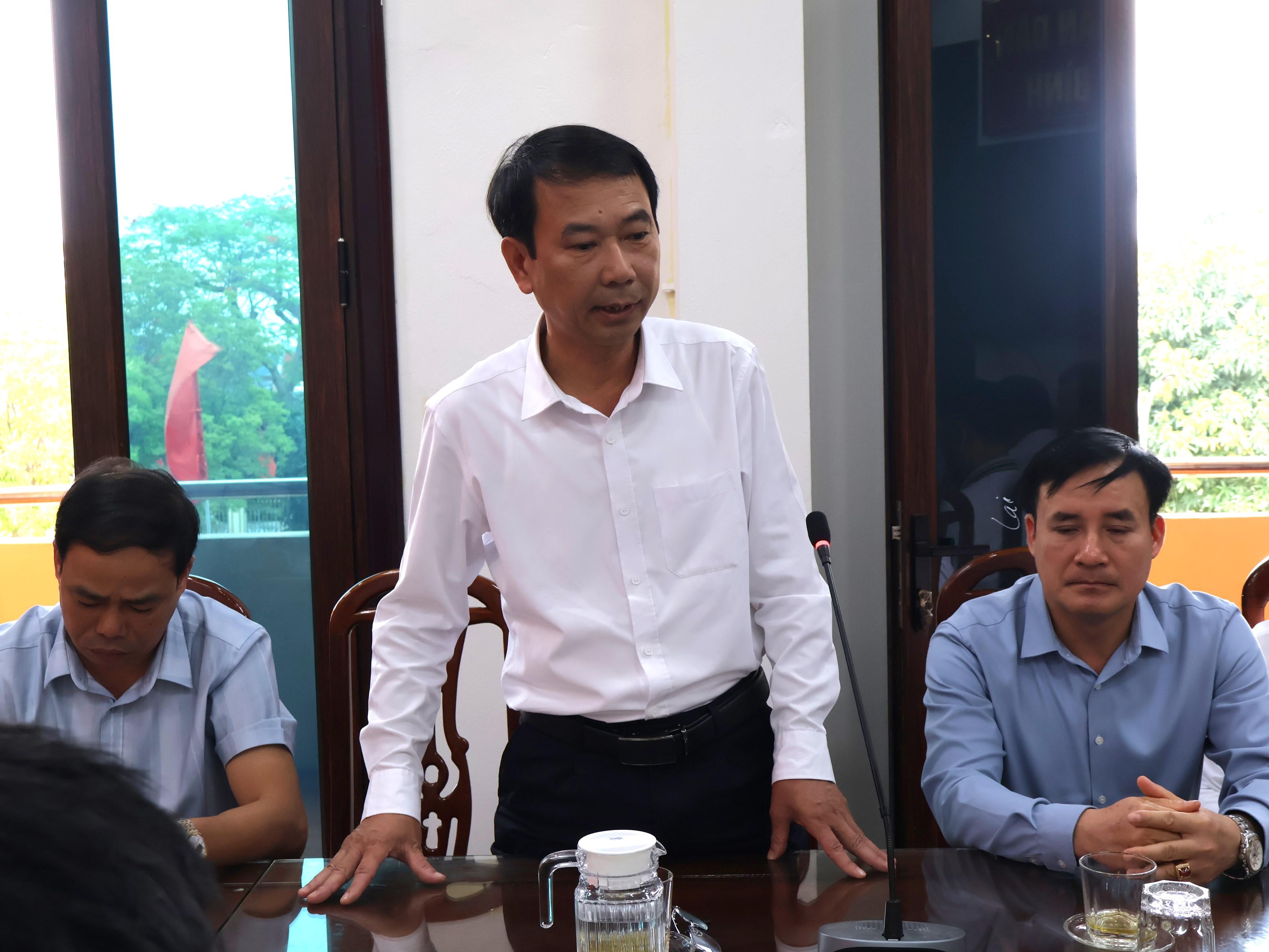 thay-hieu-truong-giao-tan-1777910676-97781.jpg