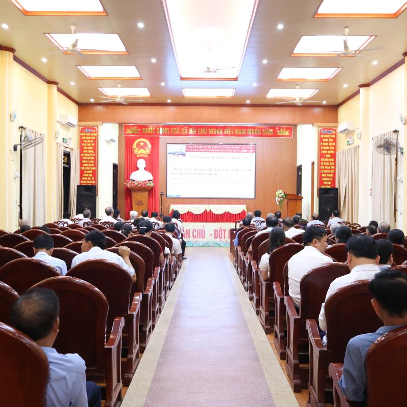 Xã Giao Bình tham dự hội nghị nghiên cứu, học tập, quán triệt và triển khai thực hiện Nghị quyết Hội nghị lần thứ hai Ban Chấp hành Trung ương Đảng khóa XIV