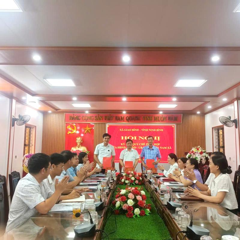 Xã Giao Bình tổ chức hội nghị ký kết quy chế phối hợp giữa HĐND – UBND – UB MTTQ Việt Nam xã