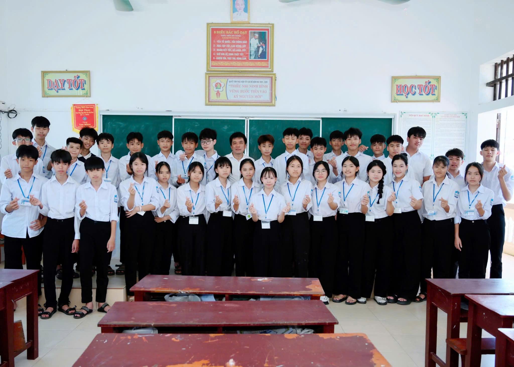 z7919646037409_d8f57f0e47675419e3c2f708f1bd5016