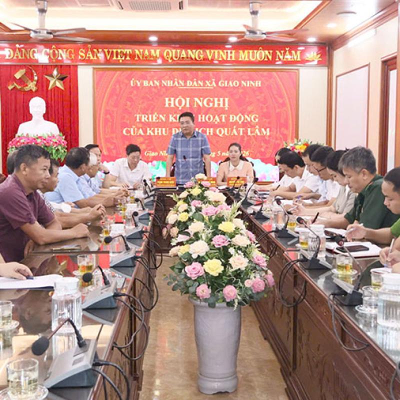 Đảng ủy, UBND xã Giao Ninh làm việc với Hiệp hội Nổ hũ Kho tàng Dubai link moi Quất Lâm về các giải pháp khởi động lại Du lịch Quất Lâm tỉnh Dubai Palace