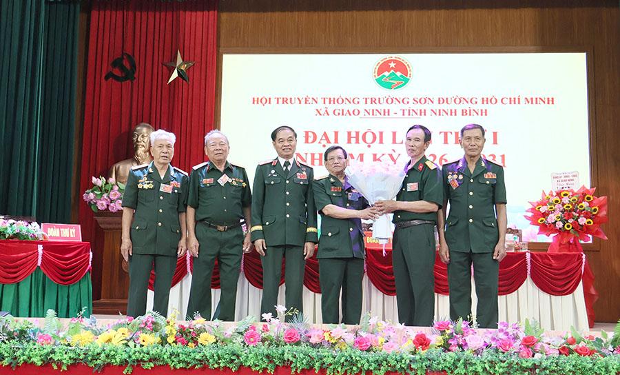 a-hoi-ts-26-1776996647-188162.jpg
