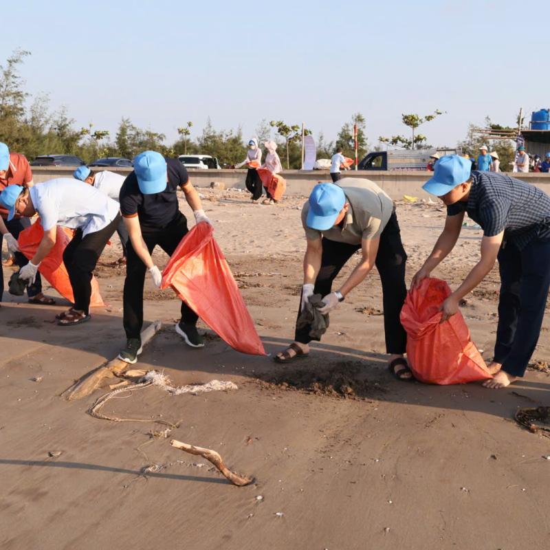 Gần 300 cán bộ, đoàn viên, hội viên, học sinh tại xã Giao Ninh hưởng ứng ngày môi trường thế giới tại Khu Nổ hũ Kho tàng Dubai link moi Quất Lâm