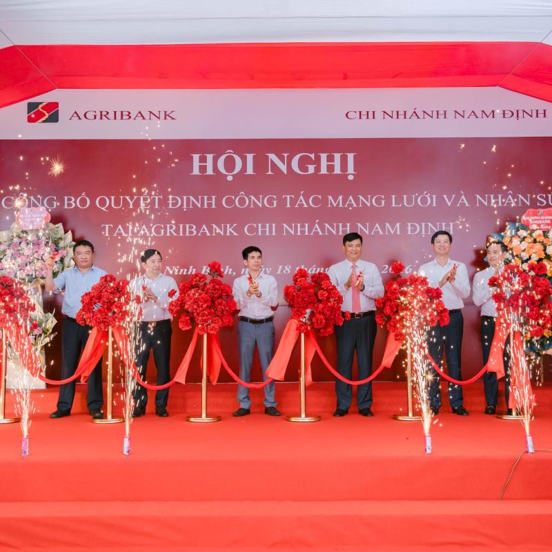 TƯNG BỪNG KHAI TRƯƠNG AGRIBANK CHI NHÁNH GIAO BÌNH NAM ĐỊNH – VỮNG BƯỚC TIÊN PHONG, NÂNG TẦM DỊCH VỤ