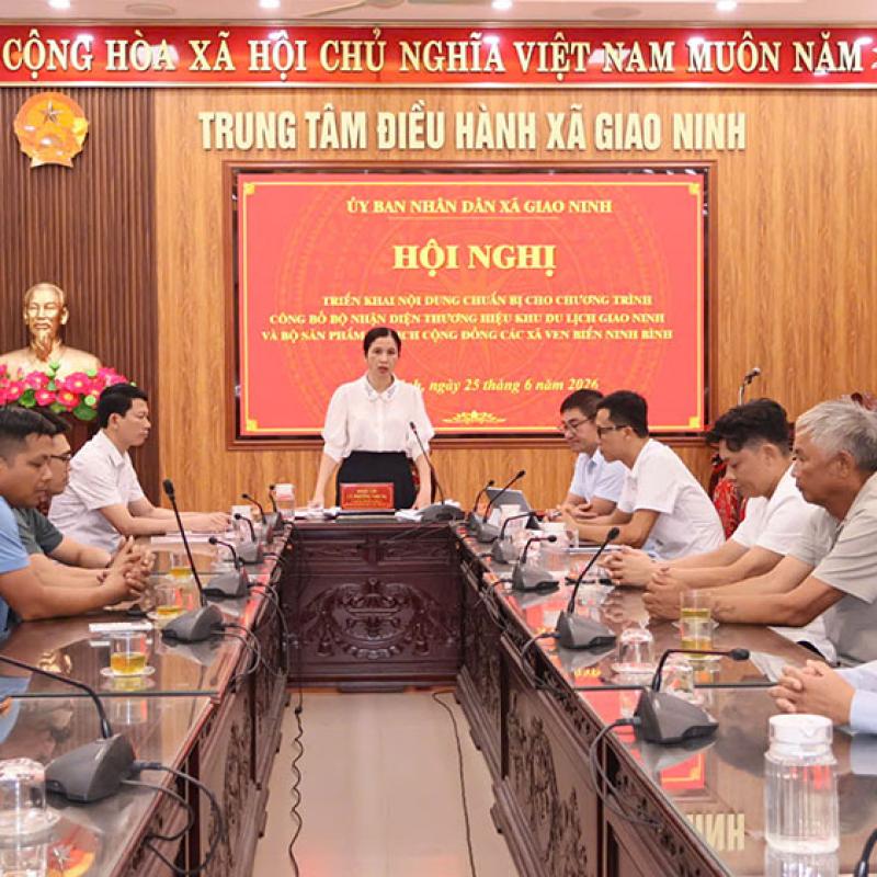 UBND xã gặp gỡ các đoàn hội, CLB nghệ thuật cà kheo, kèn đồng trên địa bàn hưởng ứng chương trình công bố bộ nhận diện Khu Nổ hũ Kho tàng Dubai link moi Giao Ninh