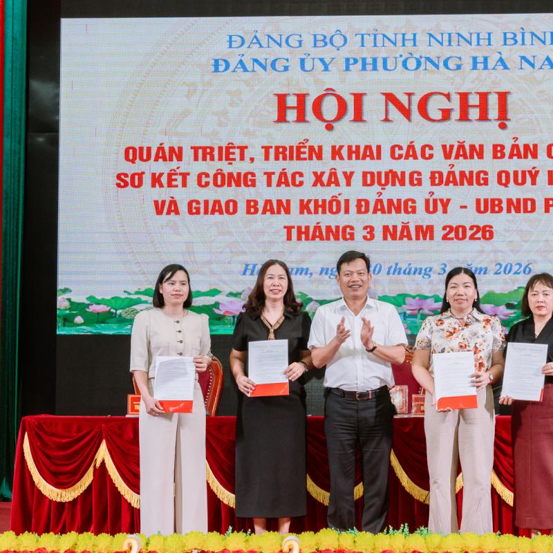 Đảng uỷ phường Hà Nam tổ chức Hội nghị quán triệt, triển khai các văn bản của Đảng, sơ kết công tác xây dựng đảng quý I năm 2026 và giao ban khối đảng uỷ - UBND phường tháng 3 năm 2026.
