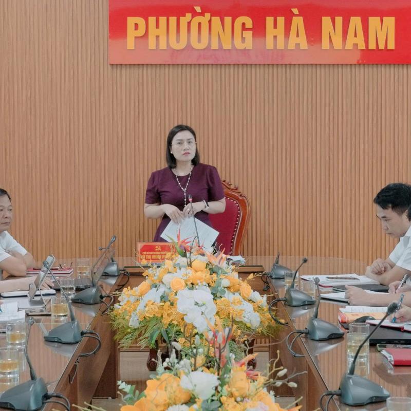 Đảng uỷ, HĐND, UBND phường Hà Nam tổ chức hội nghị triển khai kế hoạch tuyên truyền kỷ niệm 60 năm Ngày hy sinh của 10 nữ dân quân phòng không Lam Hạ (1966 – 2026)