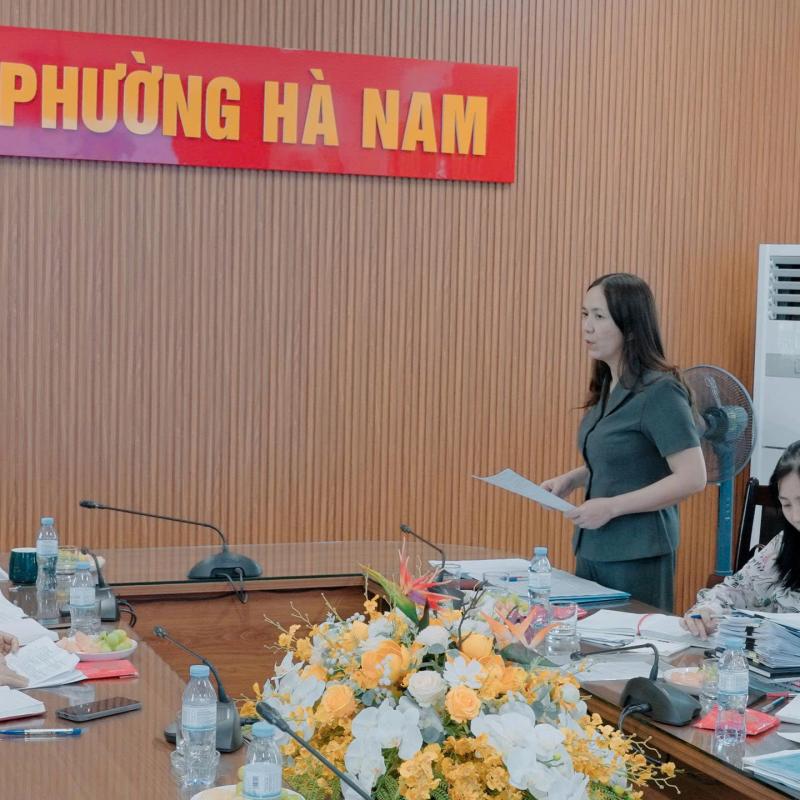 HỘI LHPN TỈNH NINH BÌNH KIỂM TRA CÔNG TÁC HỘI VÀ PHONG TRÀO PHỤ NỮ 6 THÁNG ĐẦU NĂM 2026 TẠI PHƯỜNG HÀ NAM