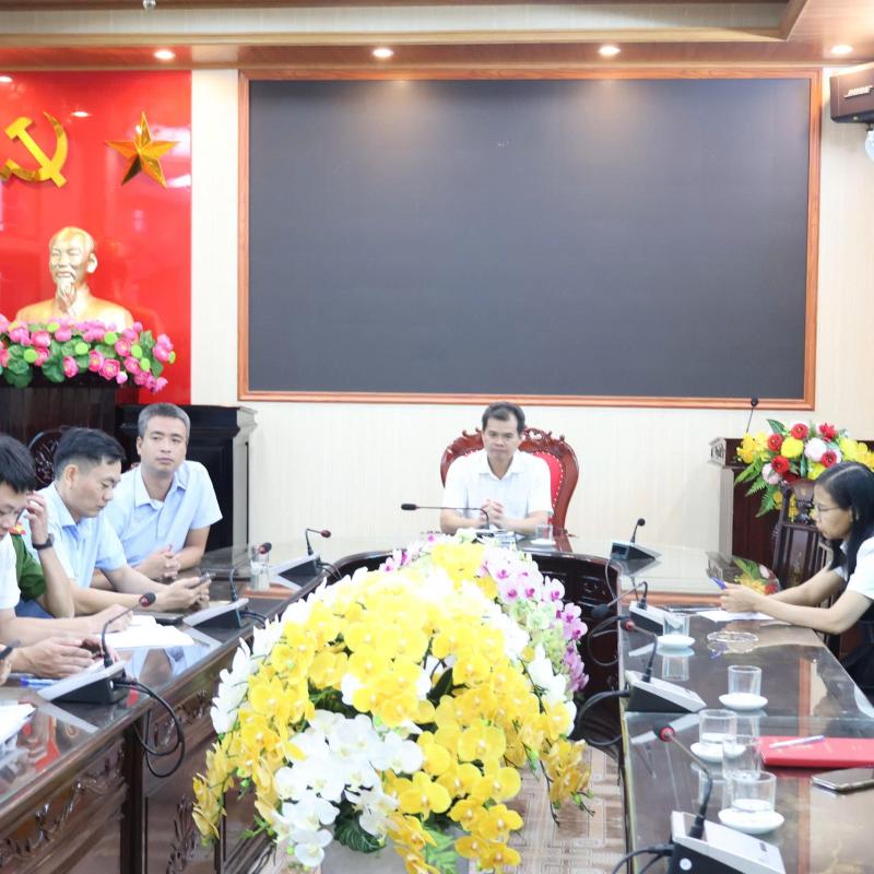 XÃ HIỂN KHÁNH THAM DỰ HỘI NGHỊ TRỰC TUYẾN HƯỚNG DẪN THỰC HIỆN KIỂM SOÁT TÀI SẢN, THU NHẬP CỦA NGƯỜI CÓ CHỨC VỤ, QUYỀN HẠN TRONG TỔ CHỨC, ĐƠN VỊ