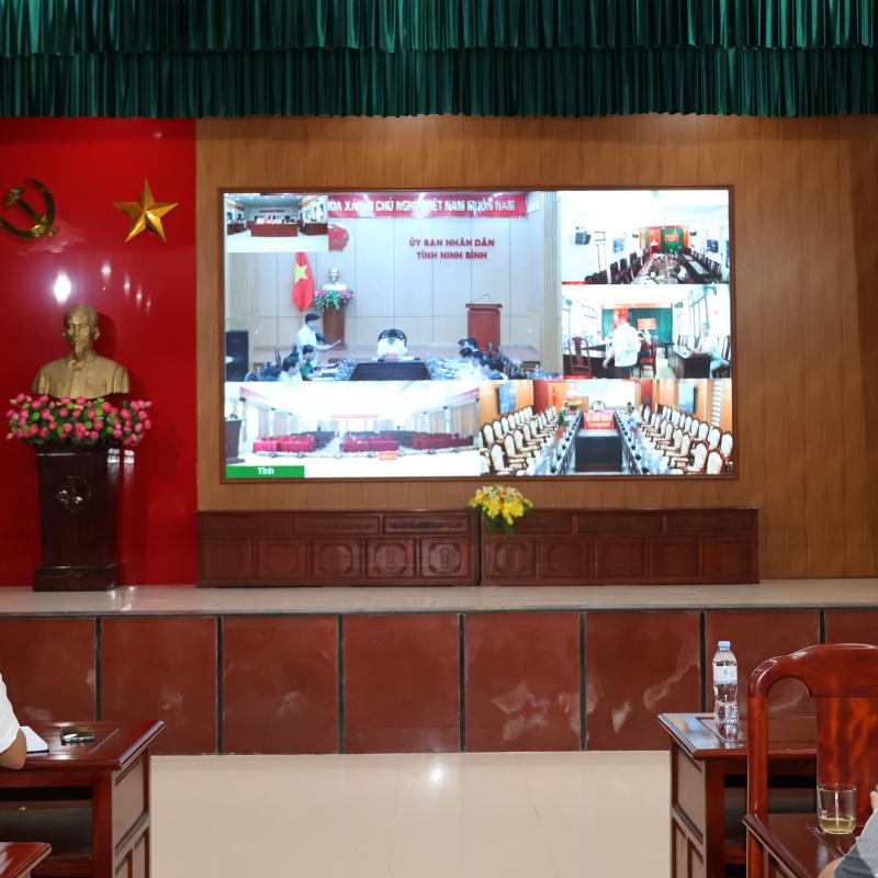 Xã Hiển Khánh tham gia Hội nghị trực tuyến kiểm tra tiến độ công tác đo đạc, lập bản đồ, hồ sơ địa chính và hoàn thiện cơ sở dữ liệu quốc gia về đất đai