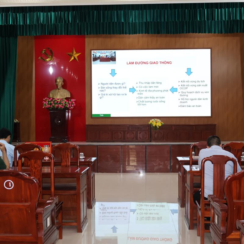 XÃ HIỂN KHÁNH THAM GIA LỚP BỒI DƯỠNG TOÀN QUỐC NÂNG CAO NĂNG LỰC QUẢN TRỊ, ĐIỀU HÀNH CHO CÁN BỘ CƠ SỞ.