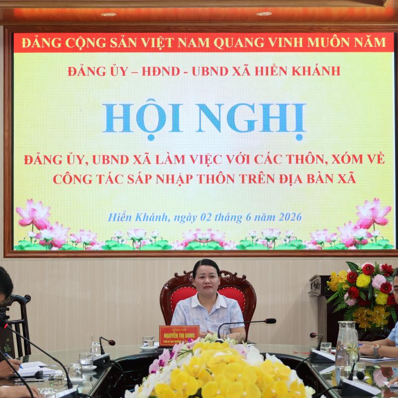 XÃ HIỂN KHÁNH LÀM VIỆC VỚI CÁC THÔN VỀ PHƯƠNG ÁN SẮP XẾP, THÔN, XÓM.