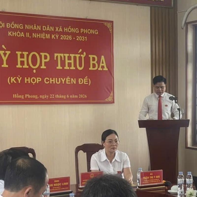HĐND xã Hồng Phong tổ chức kỳ họp thông qua Đề án sắp xếp, tổ chức lại thôn (xóm)
