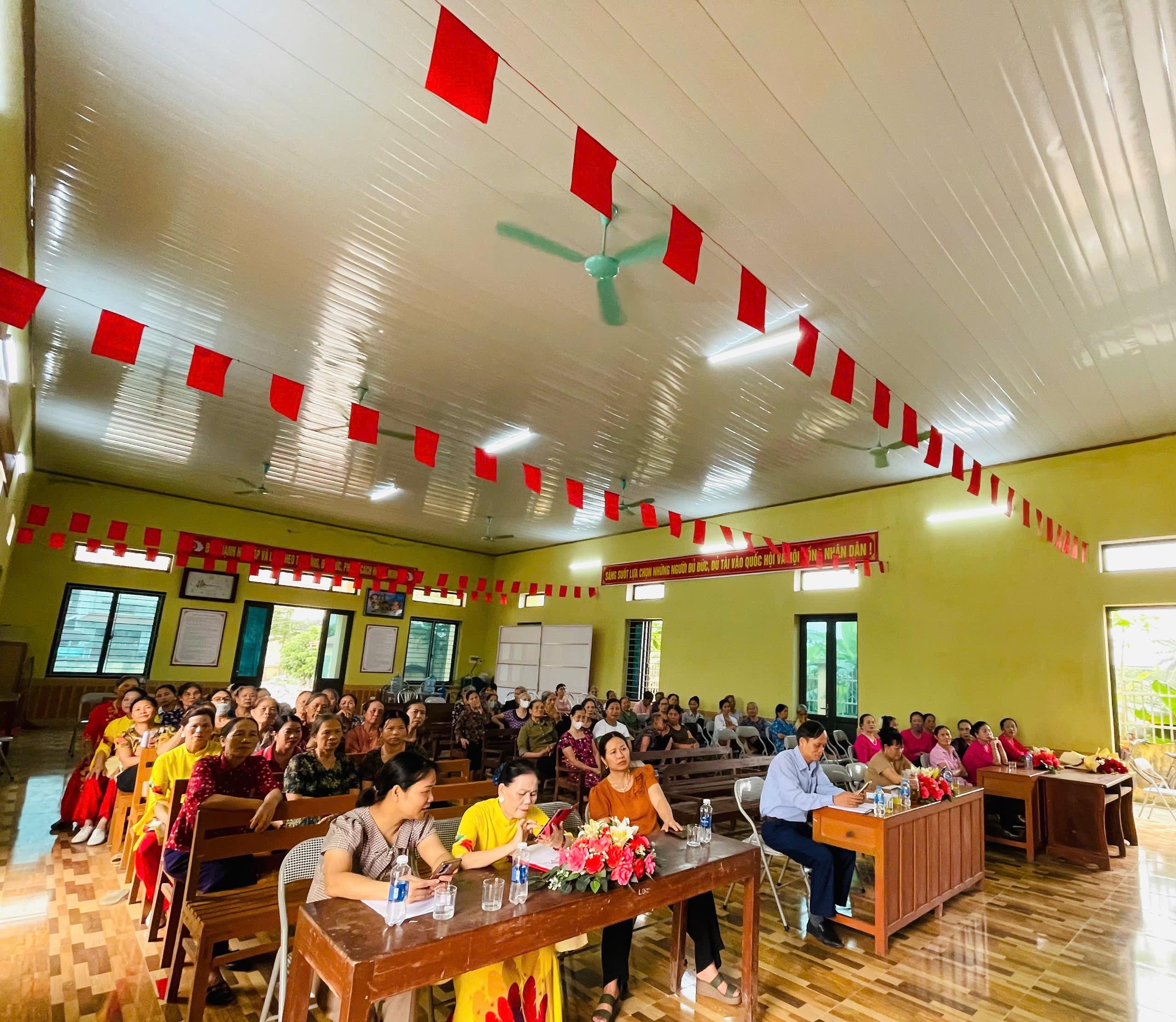 cac-dai-bieu-va-thanh-vien-du-hoi-nghi-ra-mat-1777427761-855331.jpeg