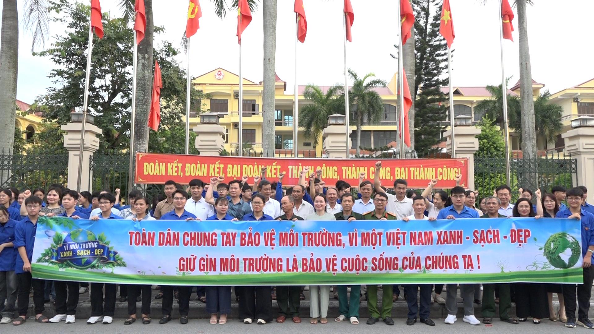 cac-hoi-vien-doan-vien-cac-to-chuc-chinh-tri-xa-hoi-tham-du-tai-le-phat-dong-1782186608-658369.jpg