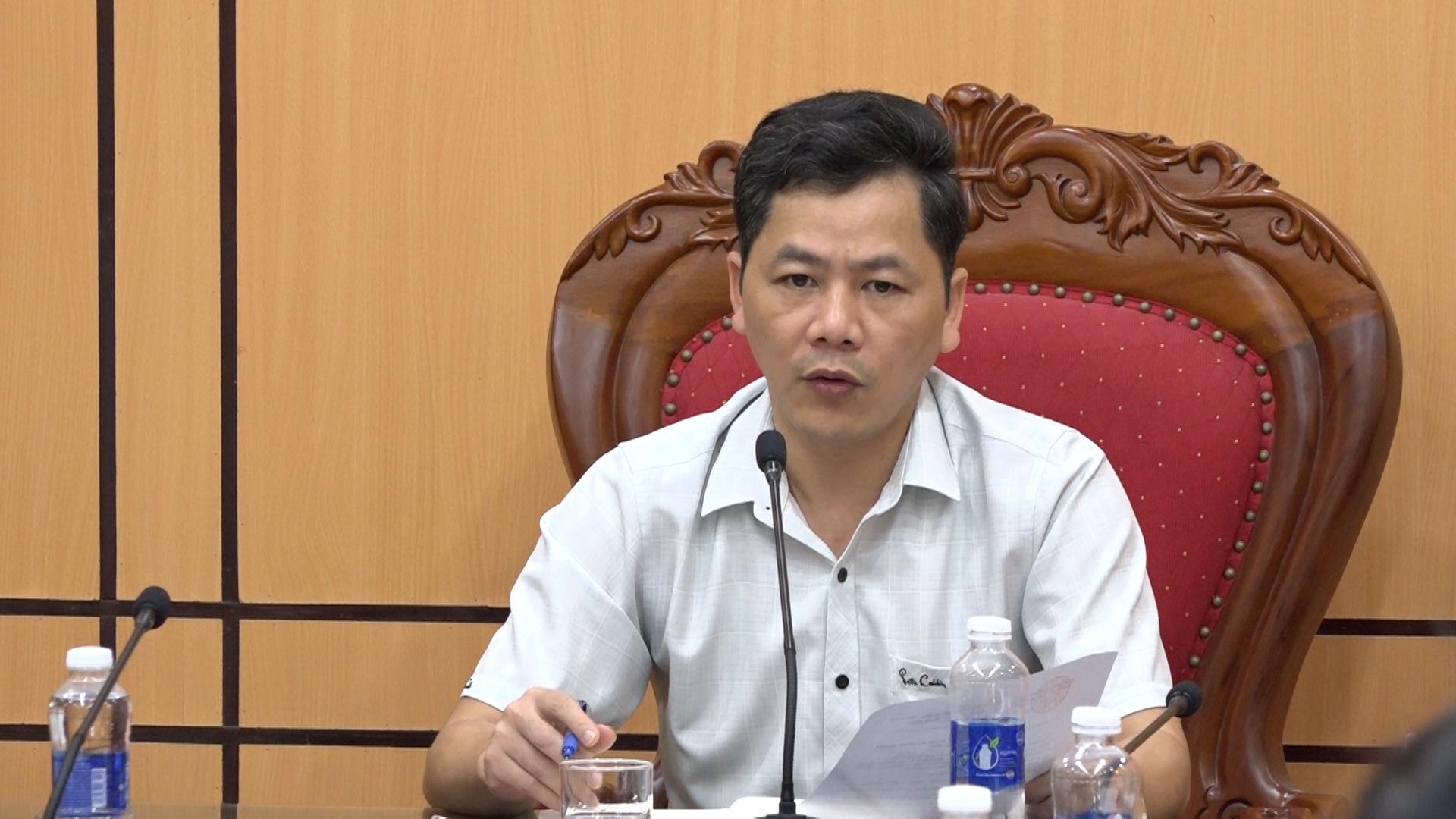 dong-chi-nguyen-van-doan-bi-thu-dang-uy-chu-tich-hdnd-chu-tri-hoi-nghi-1778550840-346793.jpg