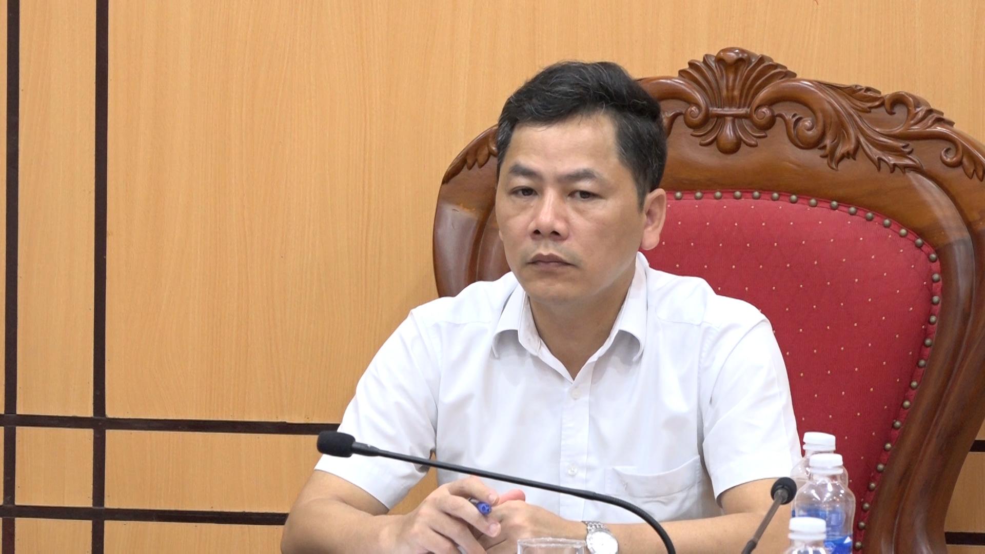 dong-chi-nguyen-van-doan-bi-thu-dang-uy-chu-tich-hdnd-chu-tri-hoi-nghi-2-1781584717-766663.jpg
