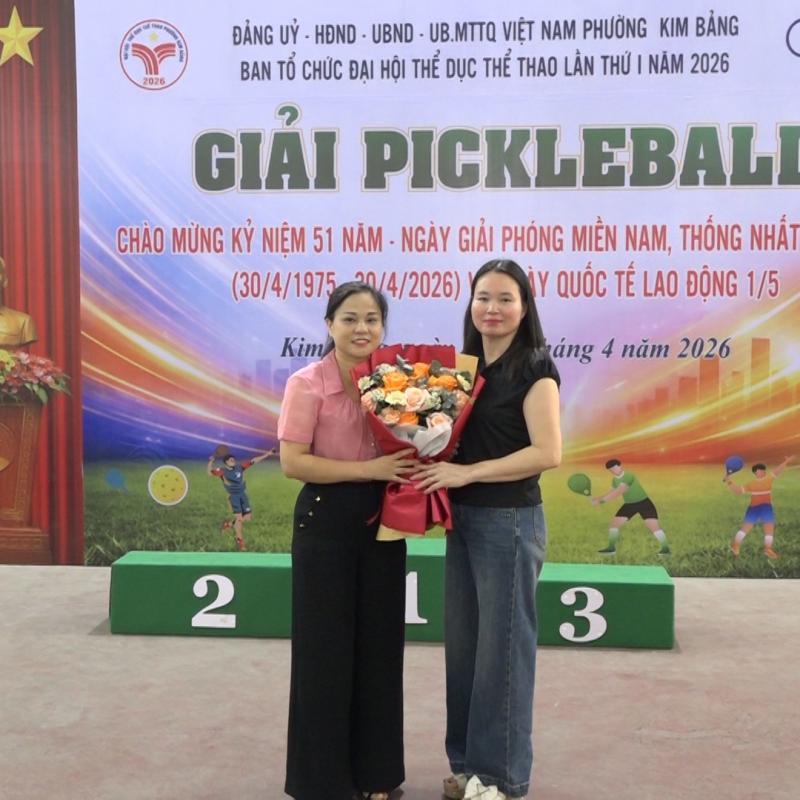 PHƯỜNG KIM BẢNG TỔ CHỨC GIẢI THI ĐẤU PICKLEBALL
