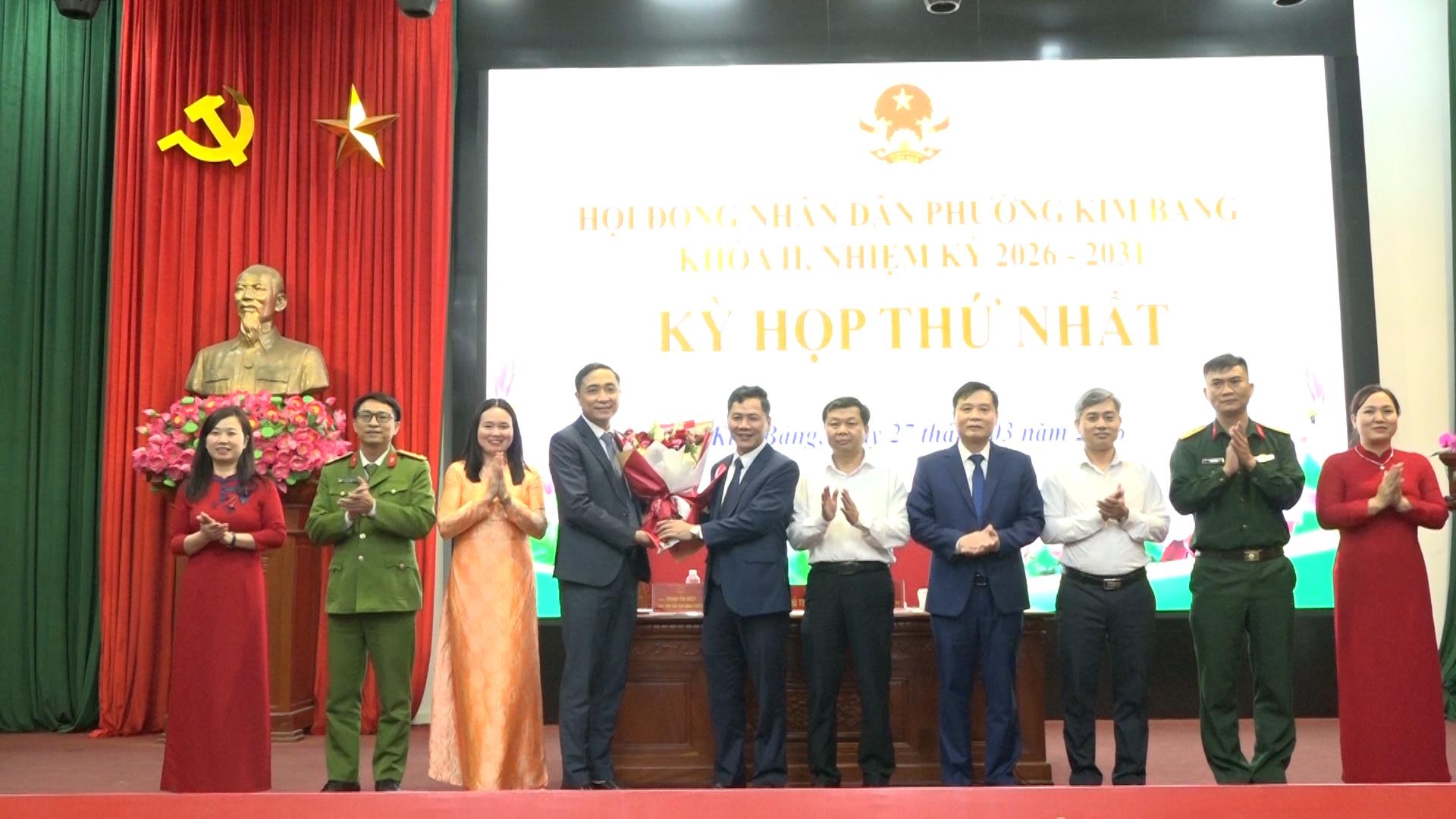 ra-mat-lanh-dao-ubnd-va-uy-vien-ubnd-phuong-kim-bang-nhiem-ky-2026-2031-1774864079-646938.jpg