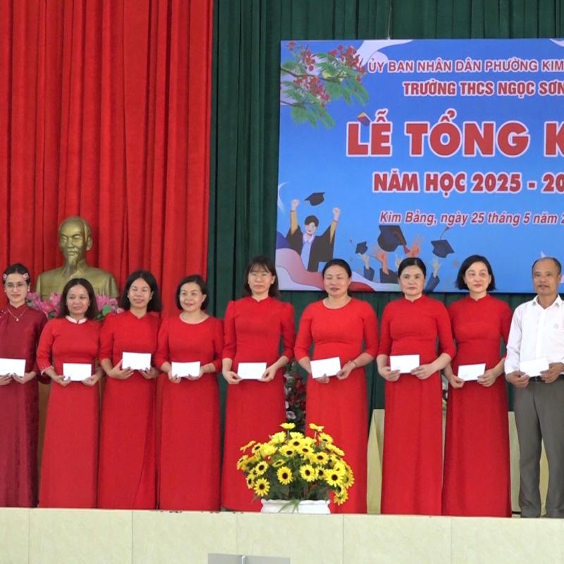 TRƯỜNG THCS NGỌC SƠN TỔ CHỨC LỄ TỔNG KẾT NĂM HỌC 2025 – 2026