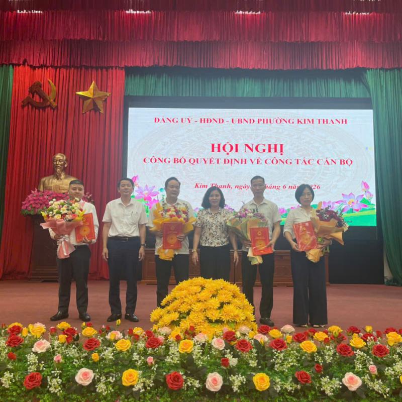 Phường Kim Thanh tổ chức hội nghị công bố quyết định về công tác cán bộ