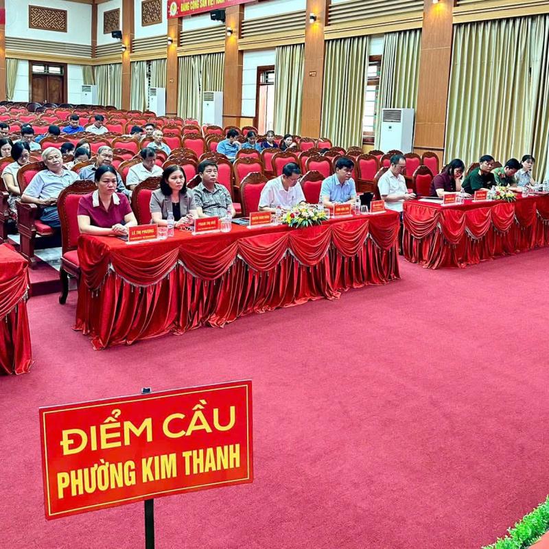 Phường Kim Thanh : Tham dự hội nghị trực tuyến toàn quốc sơ kết 1 năm vận hành mô hình tổ chức tổng thể của hệ thống chính trị và mô hình chính quyền 3 cấp