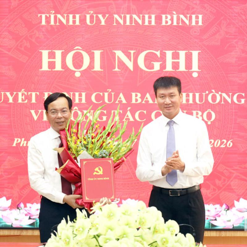 Công bố Quyết định của Ban Thường vụ Tỉnh ủy về công tác cán bộ tại Đảng bộ phường Lê Hồ