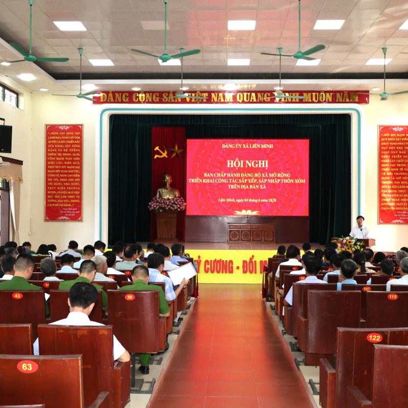Đảng uỷ xã Liên Minh tổ chức Hội nghị BCH Đảng bộ mở rộng triển khai công tác sắp xếp, sáp nhập thôn, xóm