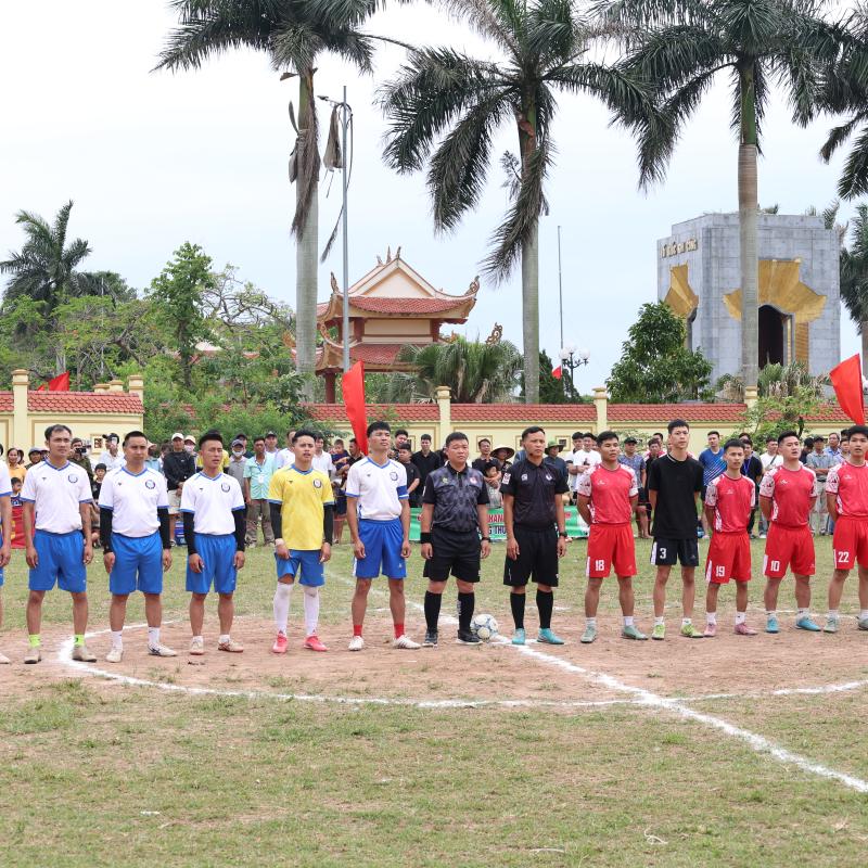TRẬN CHUNG KẾT GIẢI BÓNG ĐÁ NAM THANH NIÊN XÃ LIÊN MINH: ĐỘI BÓNG THÔN ĐẠI LẠI VÔ ĐỊCH.