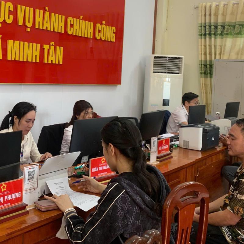 Xã Minh Tân đẩy mạnh cải cách hành chính gắn với chuyển đổi số