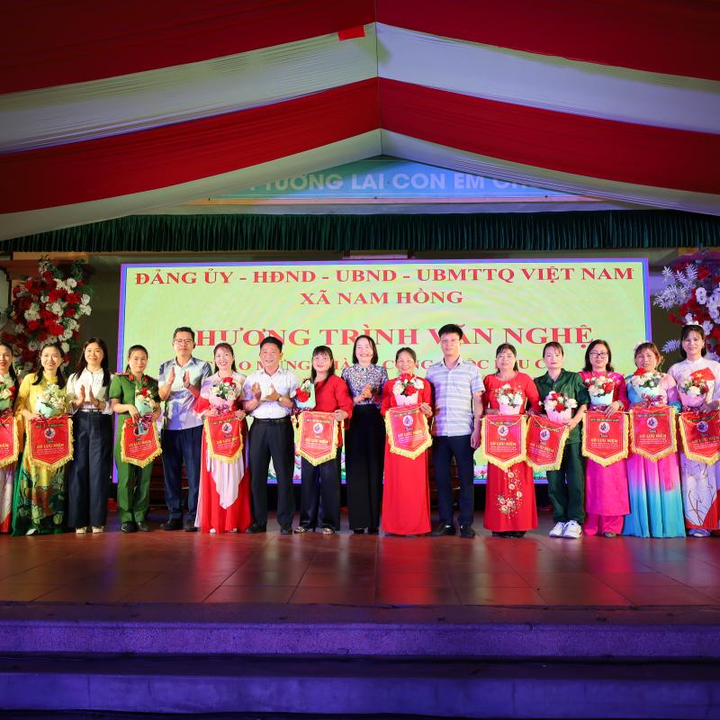 Xã Nam Hồng tổ chức Chương trình giao lưu văn nghệ chào mừng thành công Cuộc bầu cử đại biểu Quốc hội khóa XVI và Đại biểu HĐND các cấp nhiệm kỳ 2026-2031
