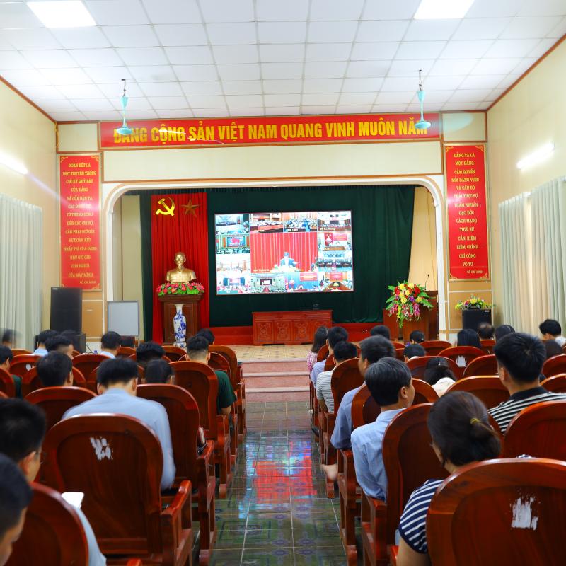Xã Nam Hồng tham gia lớp bồi dưỡng toàn quốc nâng cao năng lực, xử lý tình huống thực tiễn đối với đội ngũ cán bộ cơ sở