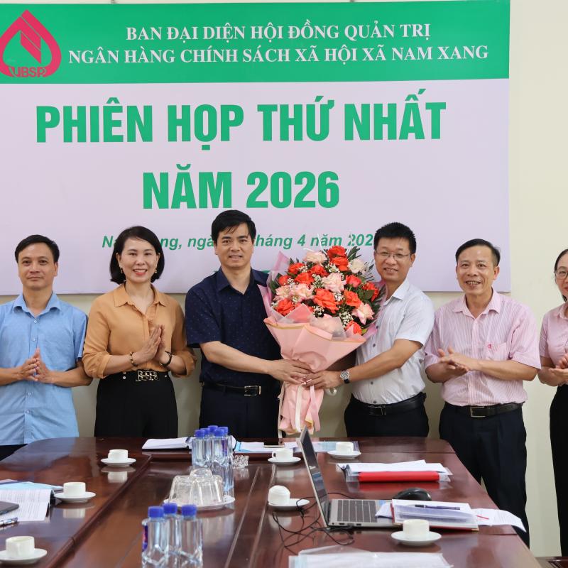 Phiên họp thứ nhất Ban đại diện Hội đồng quản trị Ngân hàng Chính sách xã hội xã Nam Xang