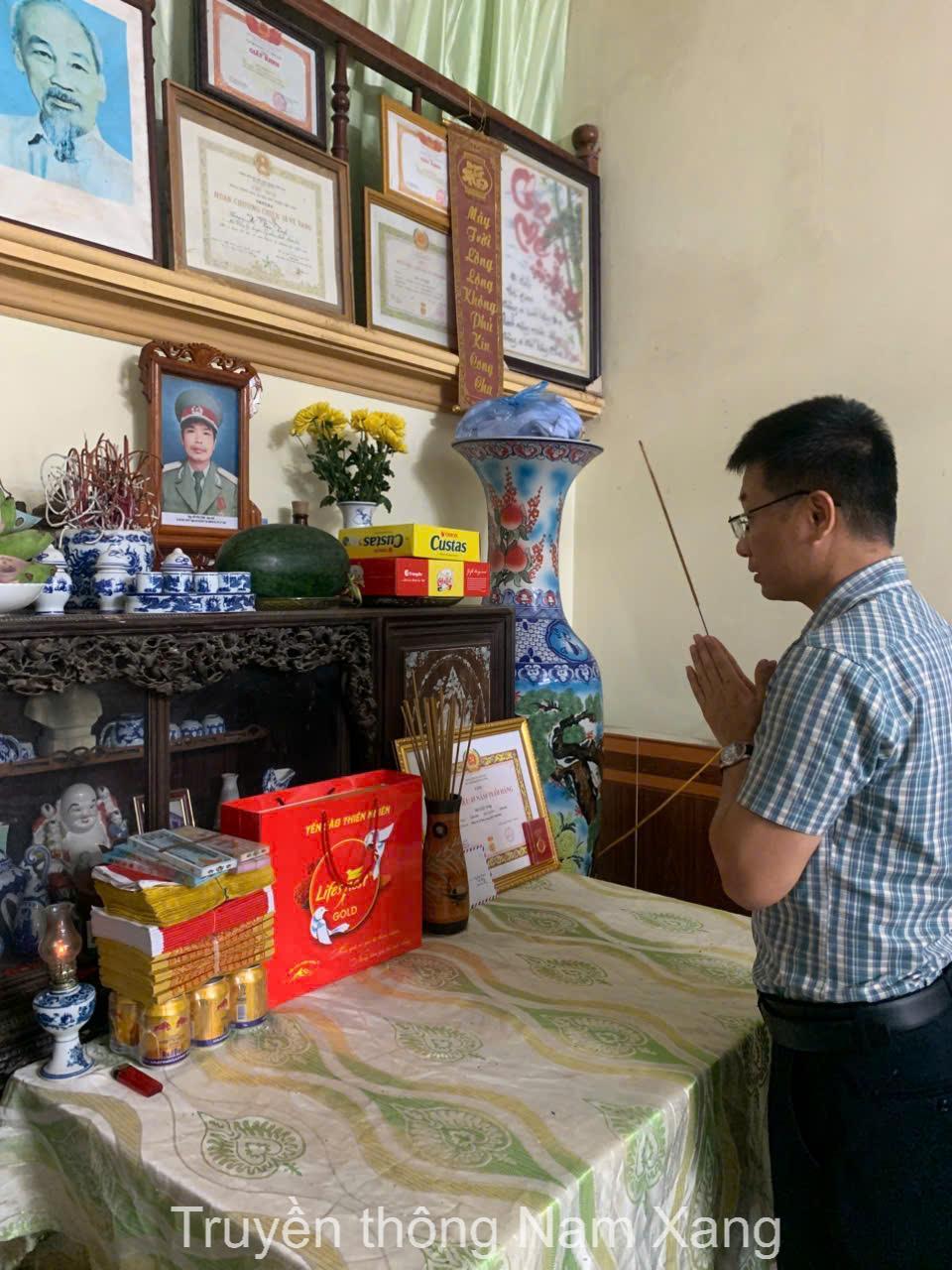 Truy tặng Đảng viên Đỗ Văn Tinh - 45 năm tuổi Đảng