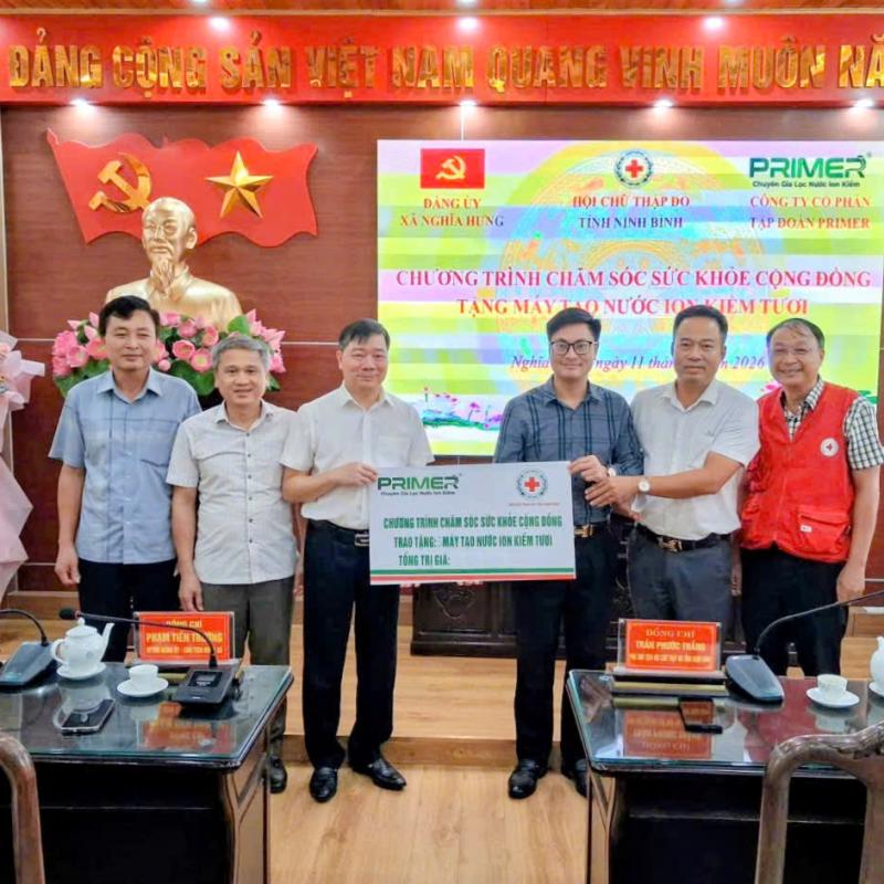 ĐẢNG ỦY XÃ NGHĨA HƯNG TIẾP NHẬN MÁY TẠO NƯỚC ION ĐIỆN KIỀM TƯƠI PHỤC VỤ CHĂM SÓC SỨC KHỎE CÁN BỘ