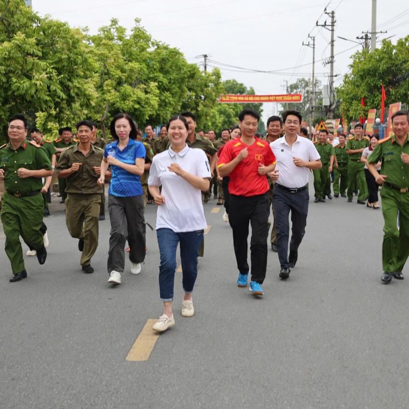 NGHĨA HƯNG TỔ CHỨC LỄ MÍT TINH VÀ CHẠY HƯỞNG ỨNG THÁNG HÀNH ĐỘNG PHÒNG, CHỐNG MA TÚY NĂM 2026