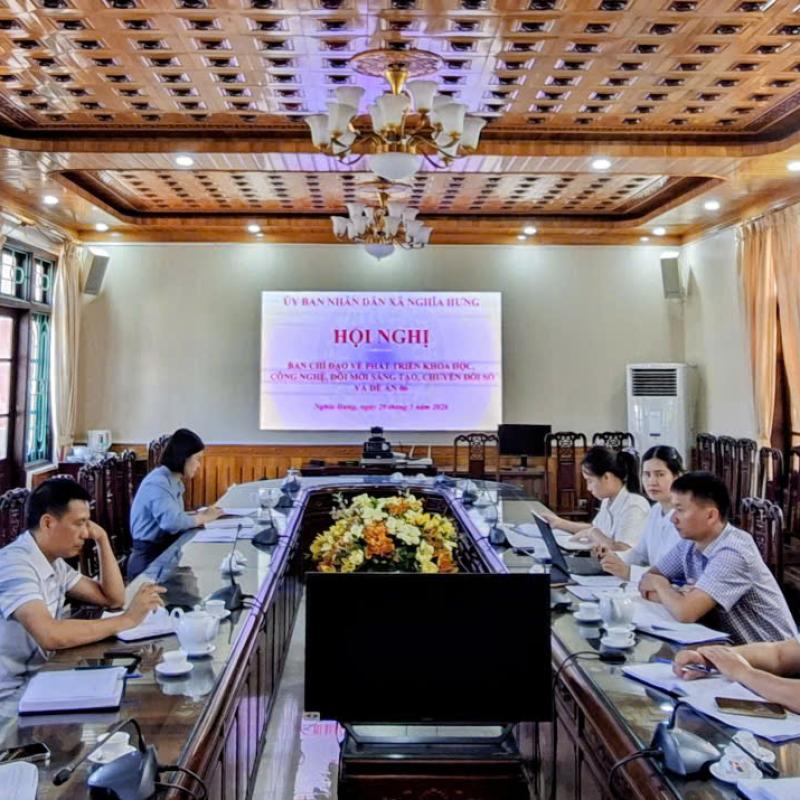 XÃ NGHĨA HƯNG ĐẨY MẠNH PHÁT TRIỂN KHOA HỌC CÔNG NGHỆ, CHUYỂN ĐỔI SỐ VÀ ĐỀ ÁN 06