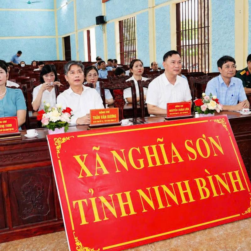 XÃ NGHĨA SƠN THAM DỰ HỘI NGHỊ TOÀN QUỐC QUÁN TRIỆT NGHỊ QUYẾT SỐ 10-NQ/TW CỦA BỘ CHÍNH TRỊ