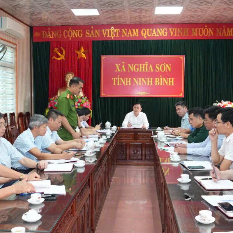 UBND XÃ NGHĨA SƠN TỔ CHỨC HỘI NGHỊ GIAO BAN QUÝ I, TRIỂN KHAI NHIỆM VỤ QUÝ II NĂM 2026