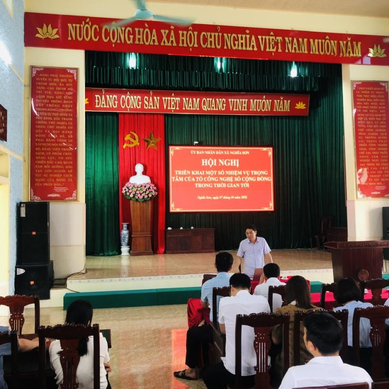 UBND XÃ NGHĨA SƠN TỔ CHỨC HỘI NGHỊ  TRIỂN KHAI MỘT SỐ NHIỆM VỤ TRỌNG TÂM CỦA TỔ CÔNG NGHỆ SỐ CỘNG ĐỒNG XÃ NGHĨA SƠN TRONG QUÝ II  NĂM 2026