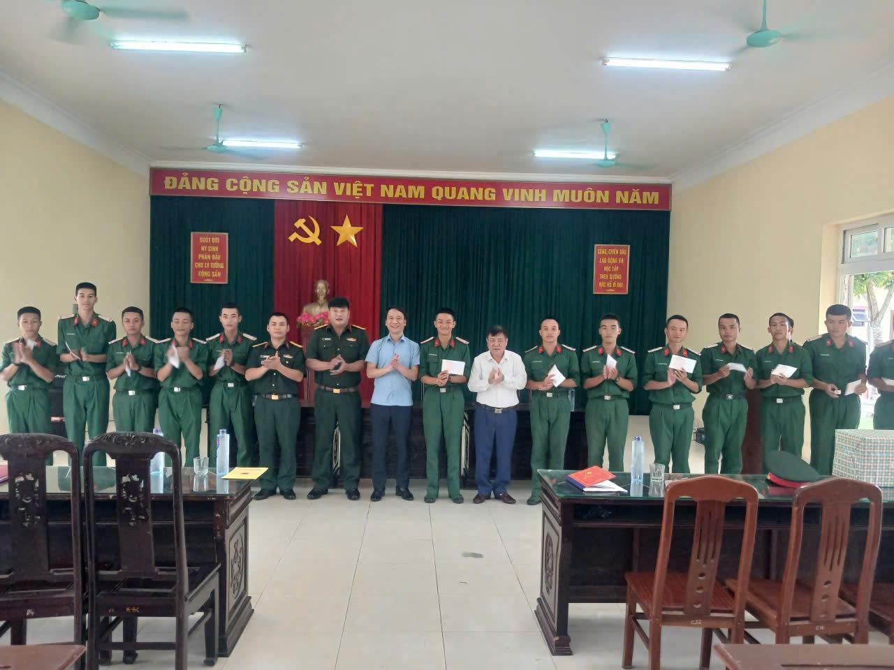 z7917240897804-7f2b3574caffca1a473759cd0181bc60-1780996171-447879.jpg