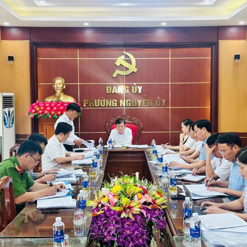 Nguyễn Uý tổ chức Hội nghị Ban Thường vụ Đảng ủy, Ban chấp hành Đảng bộ phường