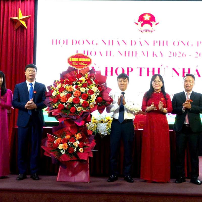 HĐND phường Phù Vân khóa II, nhiệm kỳ 2026 – 2031 long trọng tổ chức Kỳ họp thứ nhất