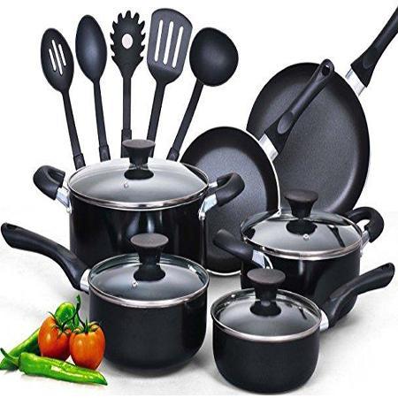 Đảng uỷ phường Phù Vân tổ chức hội nghị cán bộ công chức, người lao động các cơ quan chuyên trách tham mưu, giúp việc Đảng uỷ, năm 2026