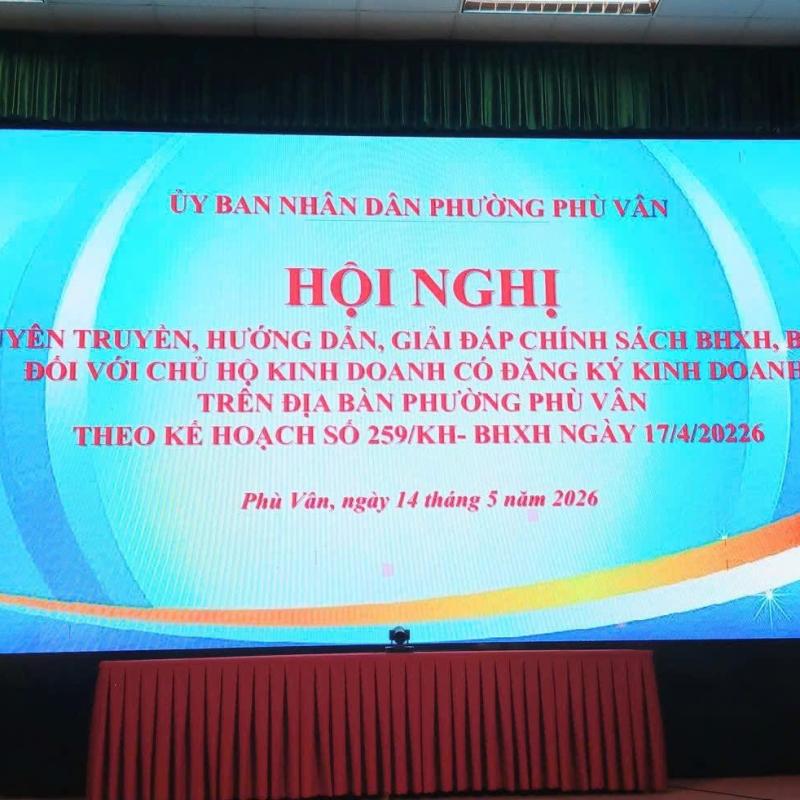 UBND phường Phù Vân phối hợp với BHXH cơ sở Kim Bảng tổ chức hội nghị tuyên truyền, hướng dẫn chính sách BHXH, BHYT đối với các chủ hộ kinh doanh