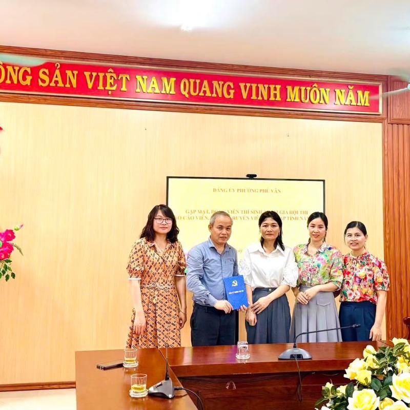 Gặp mặt thí sinh tham dự vòng chung khảo Hội thi Báo cáo viên, Dubai Casino Palace viên giỏi cấp tỉnh năm 2026 tuyên truyền Nghị quyết Đại hội XIV của Đảng và nghị quyết đại hội đảng bộ các cấp, nhiệm kỳ 2025 - 2030
