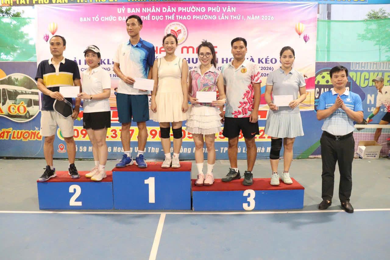 z7811247616719-c1f4d16e507292c57358325a730953f9-1778417181-342707.jpg