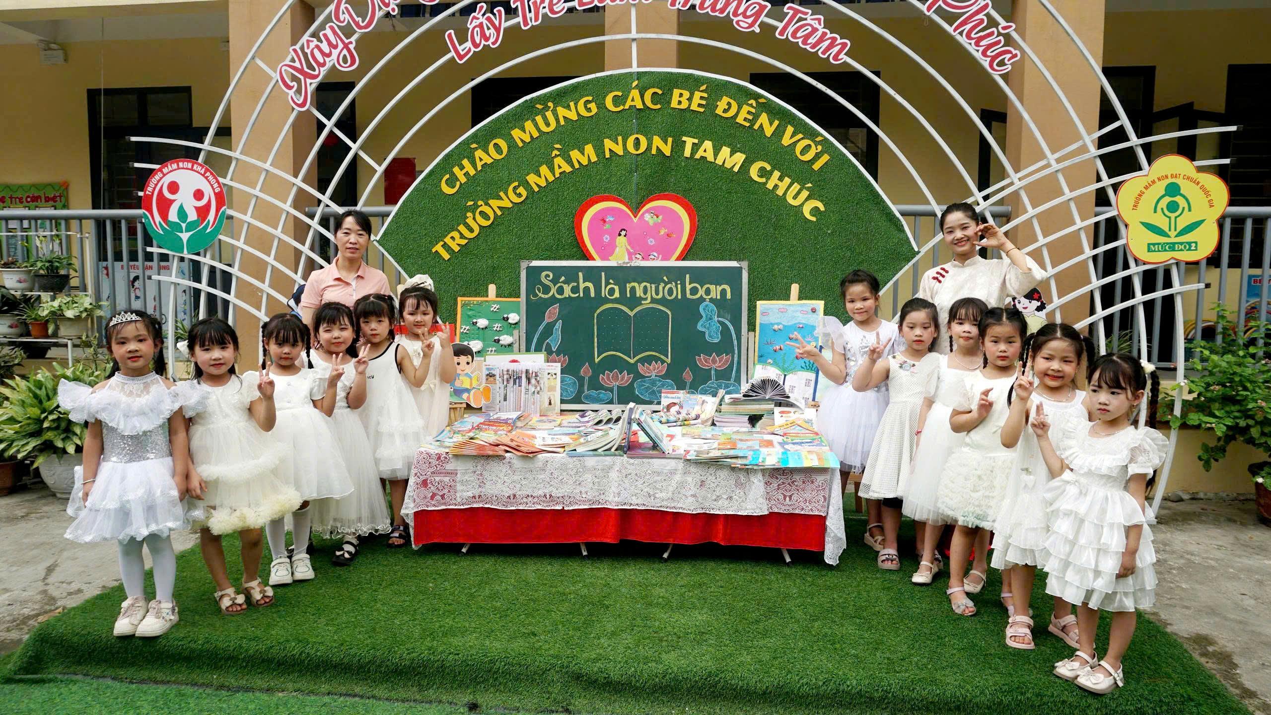 NGÀY HỘI ĐỌC SÁCH TẠI TRƯỜNG MẦM NON TAM CHÚC
