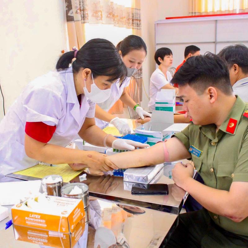 Lan tỏa yêu thương từ những giọt máu nghĩa tình